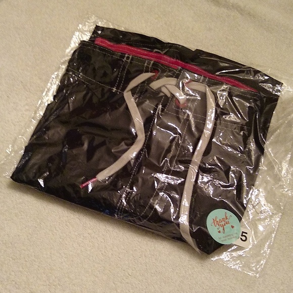 Speedo Board Shorts/Swim Trunks - Picture 15 of 15